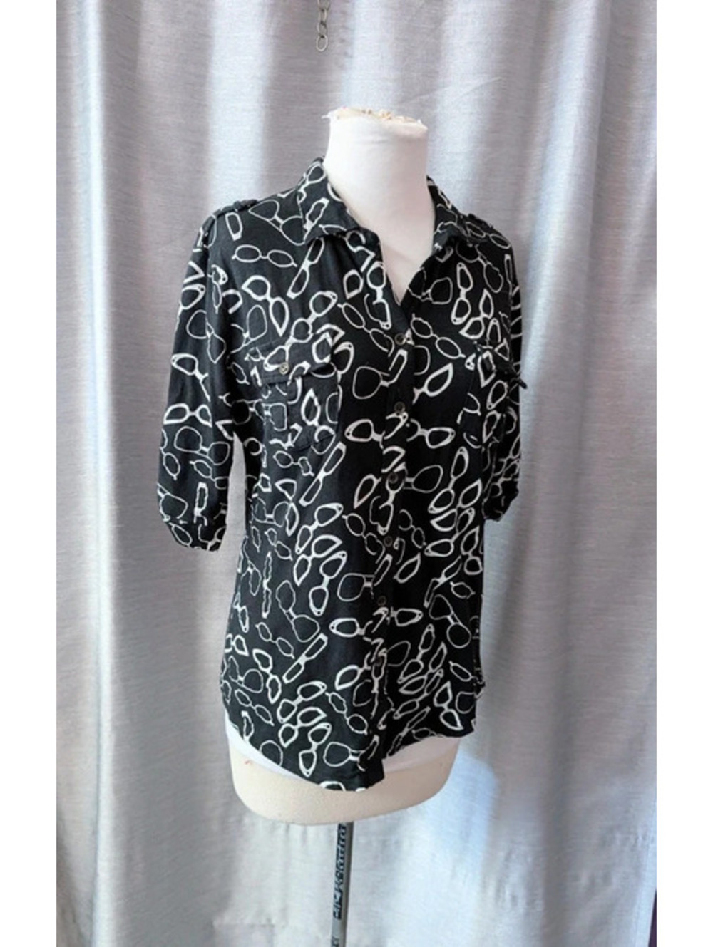 Black White Glasses Pattern Button Up Shirt L